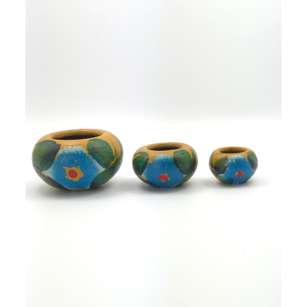 Mexico Stacking Mini-Planters Set of 3-Pottery/Red Clay-Blue Flowers/Tan Bkgrnd